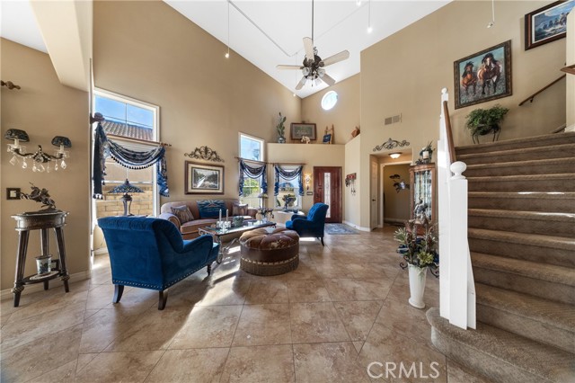 Detail Gallery Image 11 of 68 For 40296 via Estrada, Murrieta,  CA 92562 - 3 Beds | 2/1 Baths