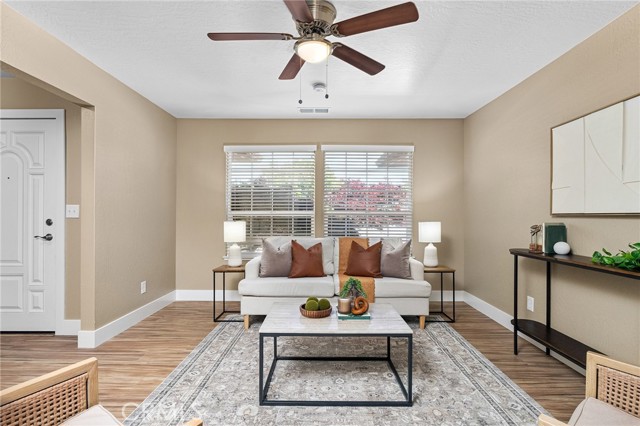 Detail Gallery Image 7 of 46 For 3249 Calistoga, Chico,  CA 95973 - 3 Beds | 2 Baths