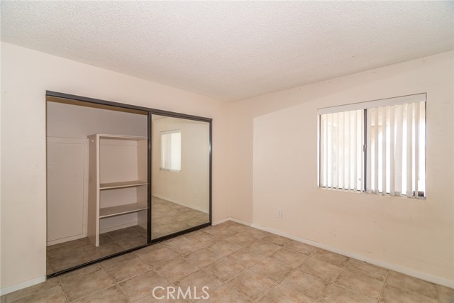 66320 Avenida Barona, Desert Hot Springs CA: https://media.crmls.org/medias/17649a0a-34bf-4010-886a-59939e776247.jpg
