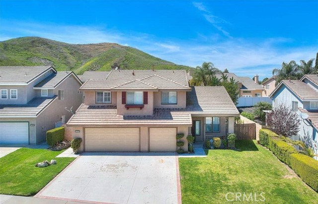 Detail Gallery Image 4 of 31 For 16410 Argent, Chino Hills,  CA 91709 - 4 Beds | 2/1 Baths