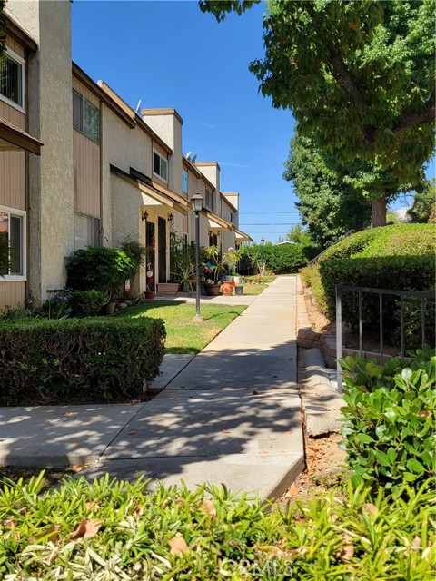 Detail Gallery Image 1 of 1 For 11915 Inez St #14,  Whittier,  CA 90605 - 2 Beds | 1/1 Baths