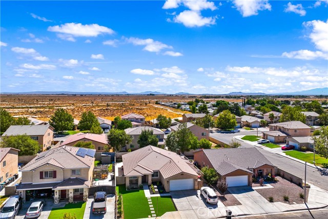 Detail Gallery Image 4 of 38 For 45426 36th St, Lancaster,  CA 93535 - 4 Beds | 2 Baths