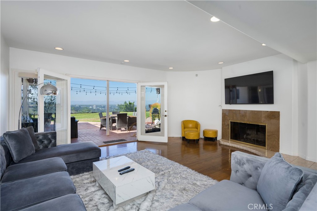 4033 Cody RoadSherman Oaks img 17
