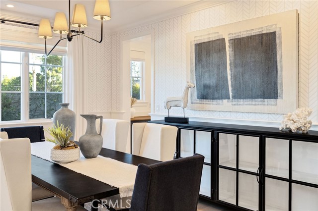 Detail Gallery Image 8 of 70 For 1450 6th St, Manhattan Beach,  CA 90266 - 6 Beds | 5/1 Baths