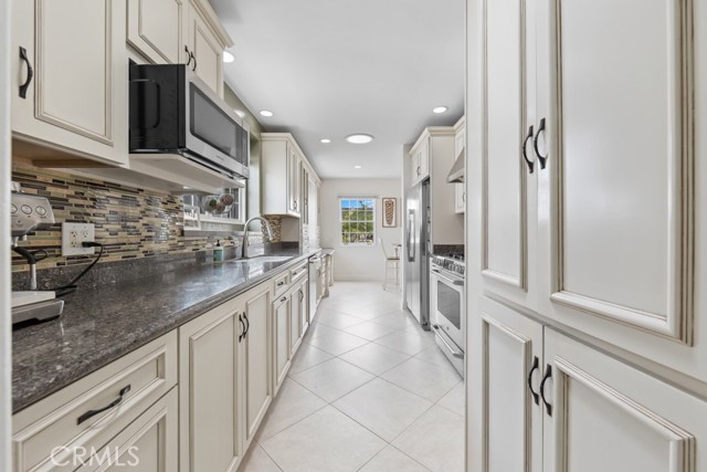 Detail Gallery Image 37 of 51 For 3429 Falcon Avenue, Long Beach,  CA 90807 - 3 Beds | 2/1 Baths