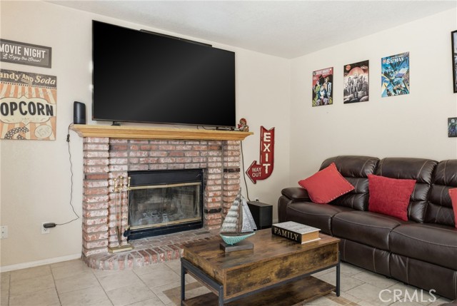 5036 Claro Way, Palmdale, CA 93551 photo 14