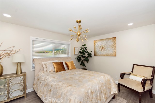 Detail Gallery Image 13 of 31 For 285 Harvard Ln, Seal Beach,  CA 90740 - 4 Beds | 2 Baths