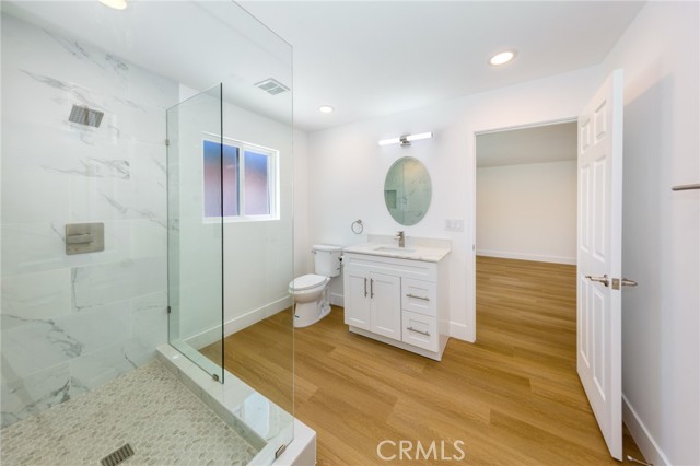 Detail Gallery Image 26 of 31 For 22016 Schoolcraft St, Canoga Park,  CA 91303 - 3 Beds | 2 Baths