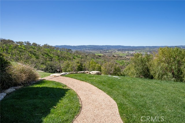 Detail Gallery Image 9 of 18 For 2425 Battering Rock Rd, Templeton,  CA 93465 - 4 Beds | 4/1 Baths