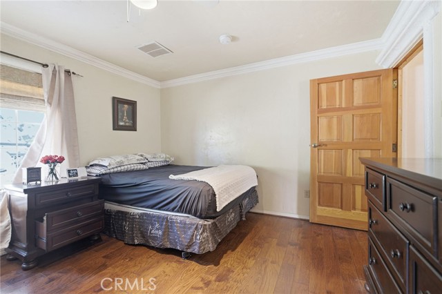 Detail Gallery Image 24 of 44 For 29952 Louis Ave, Canyon Country,  CA 91351 - 5 Beds | 4 Baths