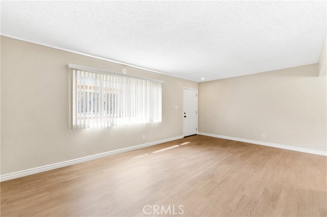 Detail Gallery Image 7 of 32 For 5932 Santa Barbara Ave #B,  Garden Grove,  CA 92845 - 2 Beds | 1 Baths