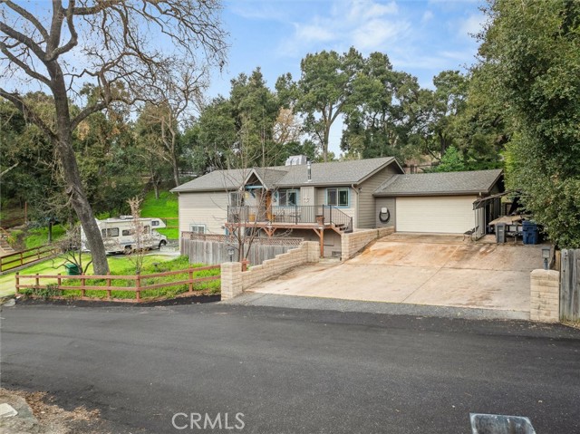 5500 Valentina, Atascadero CA: https://media.crmls.org/medias/176be5d3-4184-445c-b012-bc791c287978.jpg