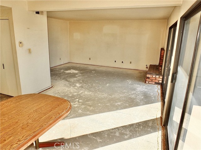 Detail Gallery Image 13 of 42 For 2503 E 21st St #207,  Signal Hill,  CA 90755 - 2 Beds | 2 Baths