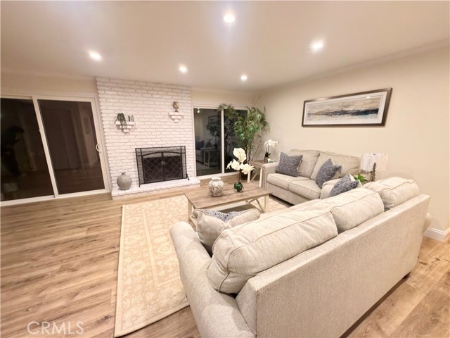 Detail Gallery Image 4 of 19 For 912 W 11th #4,  San Pedro,  CA 90731 - 2 Beds | 2 Baths