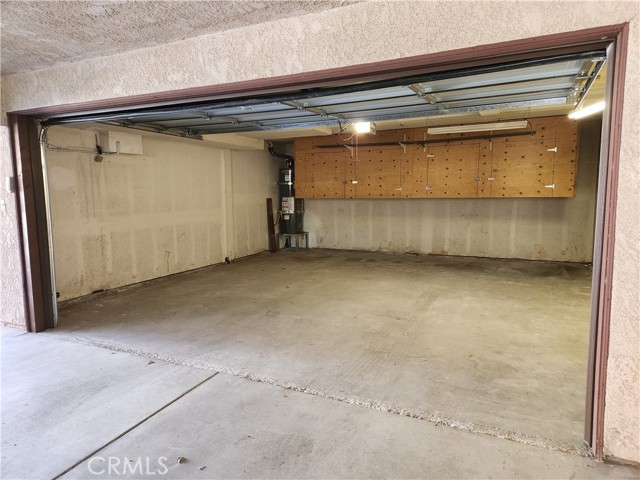 10852 Walnut Street, Los Alamitos CA: https://media.crmls.org/medias/176d83a9-bc90-4f22-942d-076ec5cda708.jpg