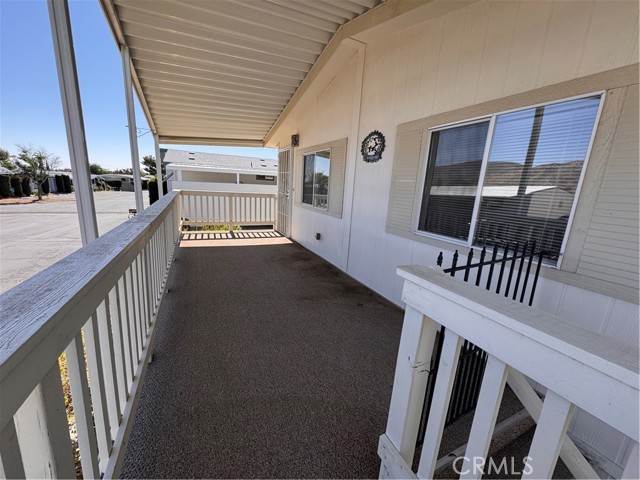 54999 Martinez Trail, Yucca Valley CA: https://media.crmls.org/medias/176d9d77-aaf0-493a-a25d-77c6b3cf8942.jpg