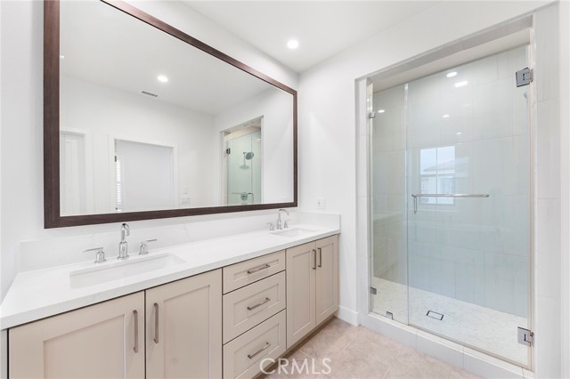 145 Fairgreen, Irvine CA: https://media.crmls.org/medias/176e63ef-89ad-4d5a-91b1-2c09285643aa.jpg