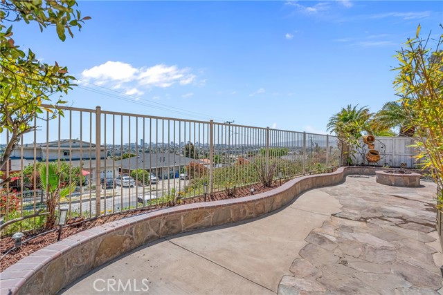 Detail Gallery Image 27 of 74 For 2340 Monte Verde Dr, Signal Hill,  CA 90755 - 3 Beds | 3 Baths