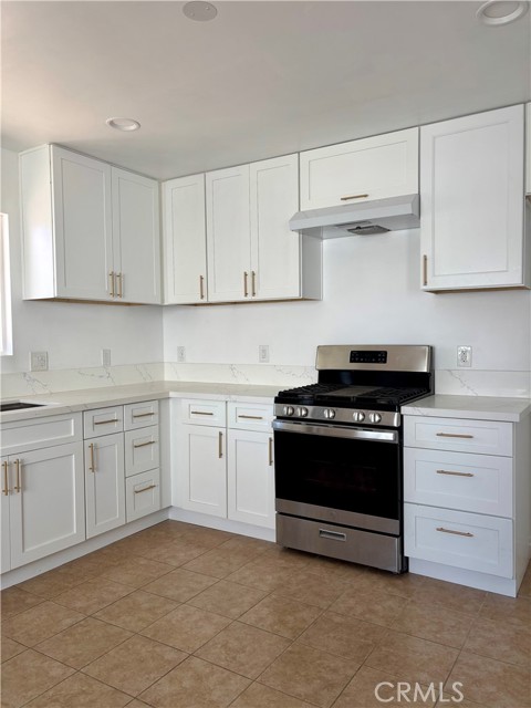 Detail Gallery Image 4 of 22 For 4162 Mcarthur Rd, Riverside,  CA 92503 - – Beds | – Baths