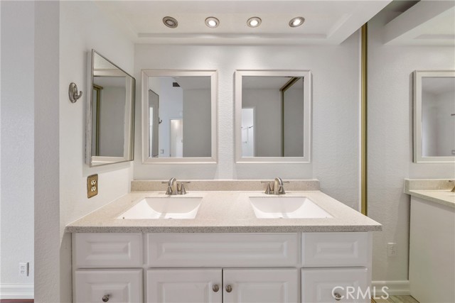 Detail Gallery Image 10 of 18 For 4 Dogwood, Rancho Santa Margarita,  CA 92688 - 2 Beds | 2 Baths