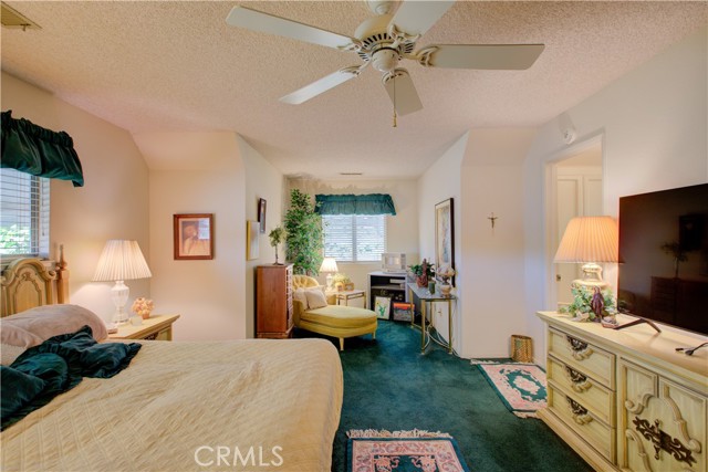 2341 Village Circle Drive, Atwater CA: https://media.crmls.org/medias/177006c0-2cea-4d30-a540-fafe41ea44d8.jpg