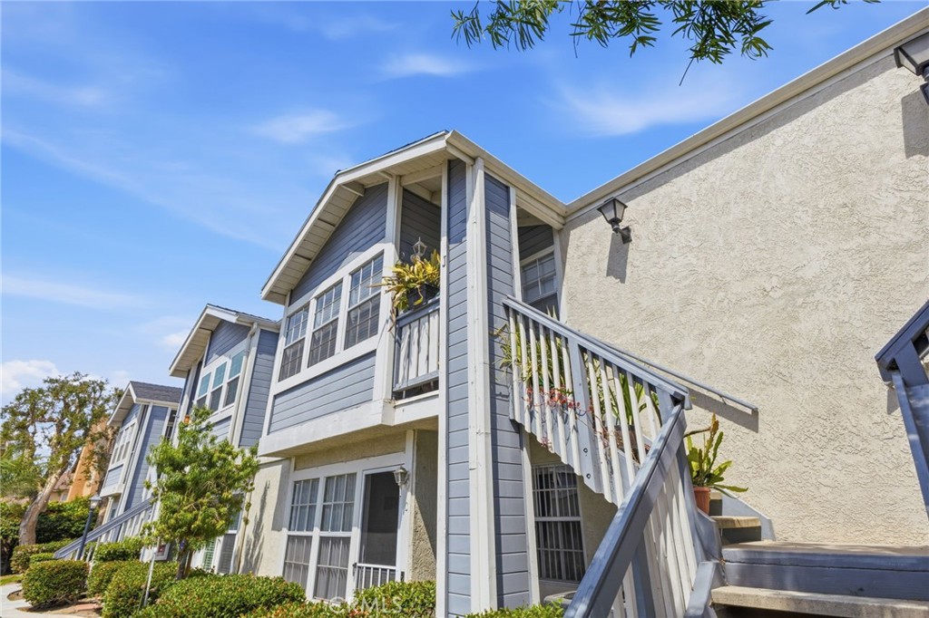 701 S Hayward #18