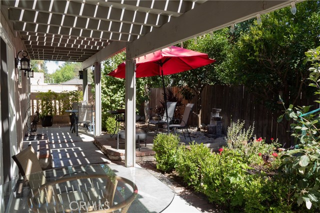 11537 Mount Hood Court, Rancho Cucamonga CA: https://media.crmls.org/medias/177183d4-5031-467d-b5f5-ee29bf30a55e.jpg