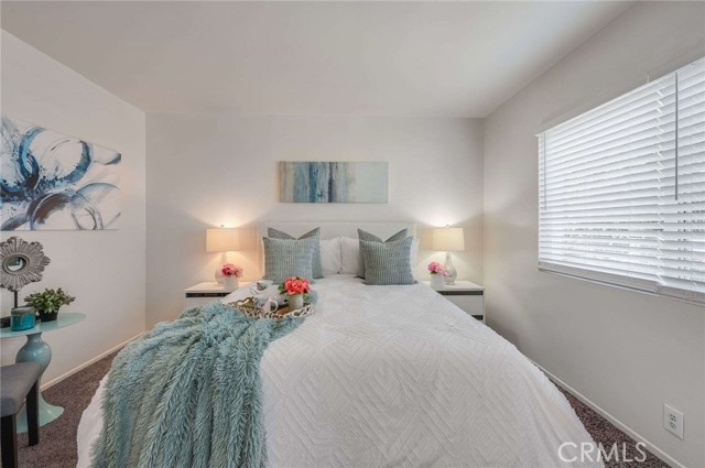 3322 Sandwood Street, Lakewood CA: https://media.crmls.org/medias/1772c011-0b58-4559-86bf-38333bbd98b6.jpg