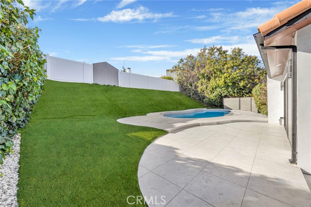 12765 Meadowlark Avenue, Granada Hills, California 91344, 4 Bedrooms Bedrooms, ,2 BathroomsBathrooms,Single Family Residence,For Sale,Meadowlark,BB25026436