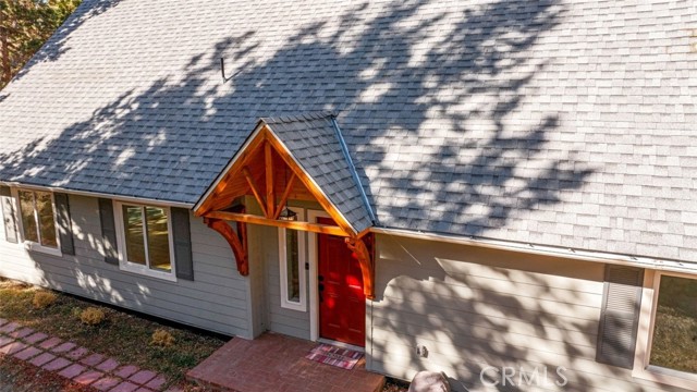 Detail Gallery Image 2 of 55 For 630 Victoria Ln, Sugarloaf,  CA 92386 - 3 Beds | 2 Baths