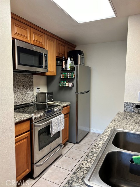 Detail Gallery Image 8 of 28 For 3036 Knollwood Ave, La Verne,  CA 91750 - 2 Beds | 1 Baths