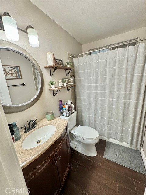 Detail Gallery Image 9 of 10 For 15474 Shadow Mountain Lane, Lake Elsinore,  CA 92530 - 3 Beds | 1 Baths