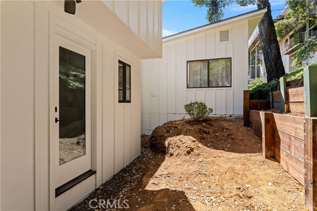 3095 S Lake Drive, Kelseyville CA: https://media.crmls.org/medias/1774b1ac-ccd9-4148-a28f-af0439e34ddd.jpg