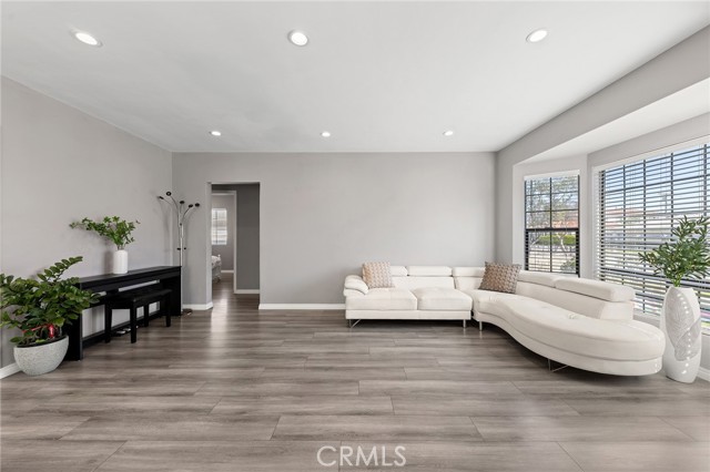 Detail Gallery Image 6 of 44 For 1513 Euclid Ave, San Gabriel,  CA 91776 - 5 Beds | 4 Baths