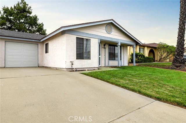 Detail Gallery Image 2 of 38 For 27326 Del Monte Ln, Menifee,  CA 92586 - 2 Beds | 2 Baths