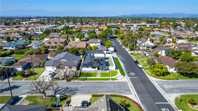 Detail Gallery Image 52 of 56 For 9123 via Amorita, Downey,  CA 90241 - 4 Beds | 2 Baths