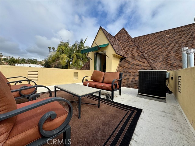 Detail Gallery Image 39 of 65 For 1149 Cordova Ave, Glendale,  CA 91207 - 5 Beds | 3 Baths