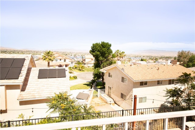 13685 Hidden Valley Road, Victorville CA: https://media.crmls.org/medias/17783d97-1c3e-4605-ba80-8fa50fed6727.jpg