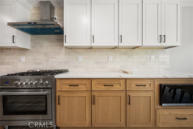 235 Via Ballena, San Clemente CA: https://media.crmls.org/medias/17785cfd-345d-47aa-bba5-4a7a3aa148a5.jpg