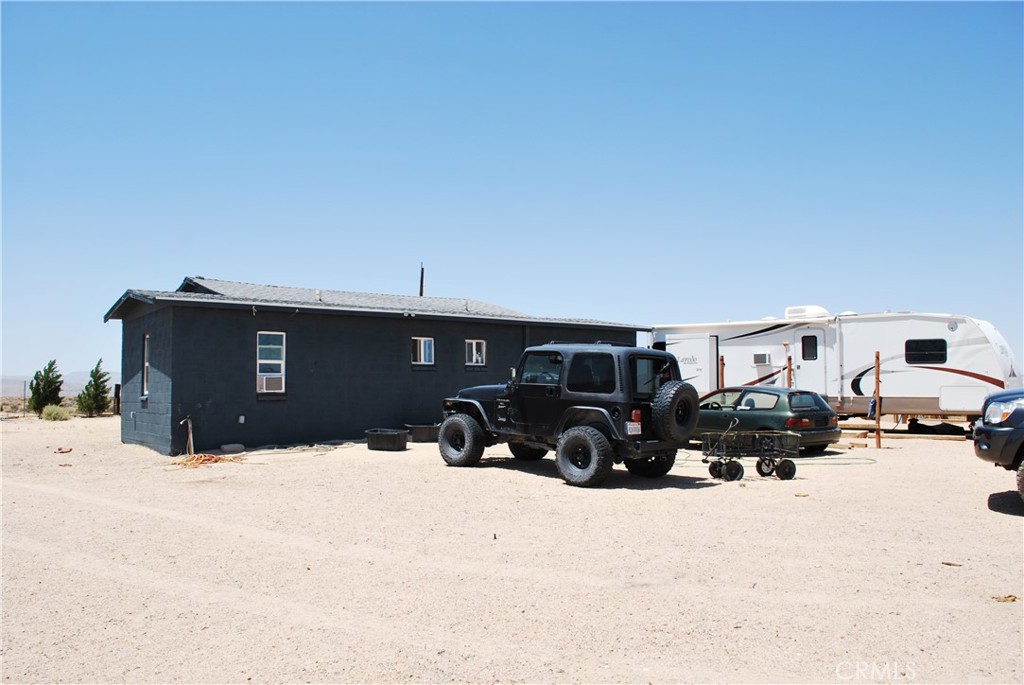 39750 Mountain View Road, Newberry Springs, CA 92365