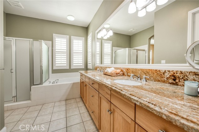 Detail Gallery Image 29 of 53 For 42 W Serena Ave, Clovis,  CA 93619 - 4 Beds | 3/1 Baths