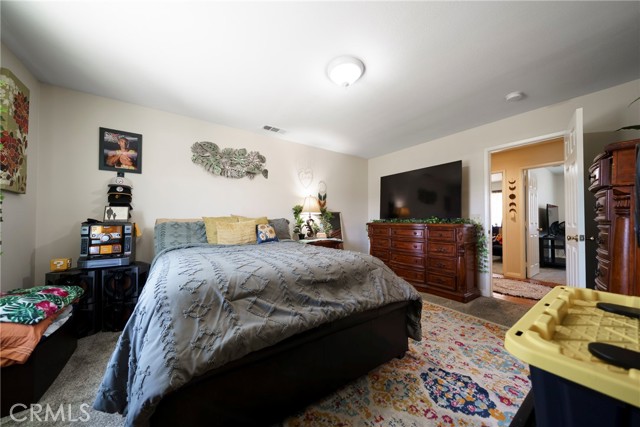 1281 Leslie Drive, Hemet CA: https://media.crmls.org/medias/177937f3-1ec5-4fe7-bdd6-c8311c6c2215.jpg