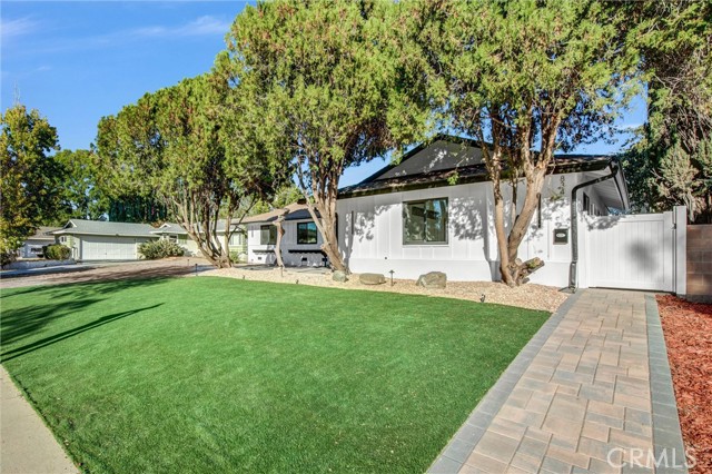 8346 Moorcroft Avenue photo 8