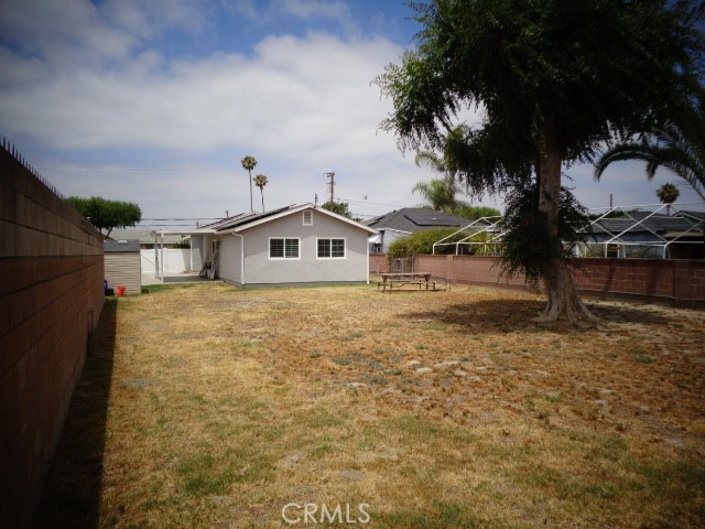15728 Stevens Avenue, Bellflower CA: https://media.crmls.org/medias/177a0e09-1d71-4a13-ad72-f797a84dab40.jpg