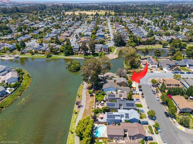 35605 Scarborough Drive, Newark CA: https://media.crmls.org/medias/177a1f67-e1f4-49e7-9acf-c96f6c48b346.jpg