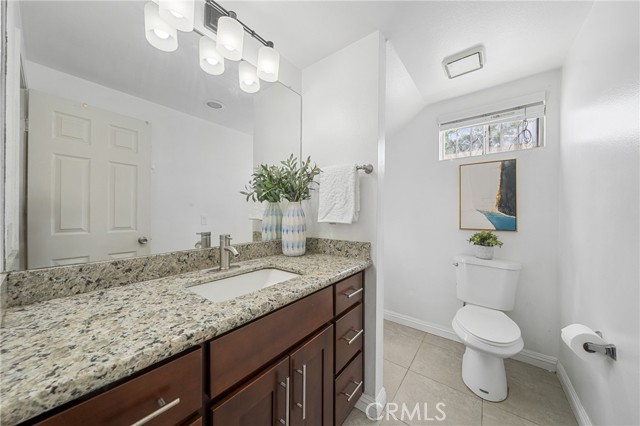 Image 9 of 41 For 3819 Foster Avenue