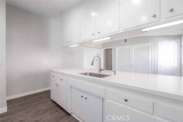 Detail Gallery Image 10 of 26 For 2391 Westminster Ave, Costa Mesa,  CA 92627 - 3 Beds | 2 Baths