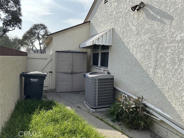 Detail Gallery Image 19 of 20 For 3327 Eckleson, Lakewood,  CA 90712 - 2 Beds | 1 Baths