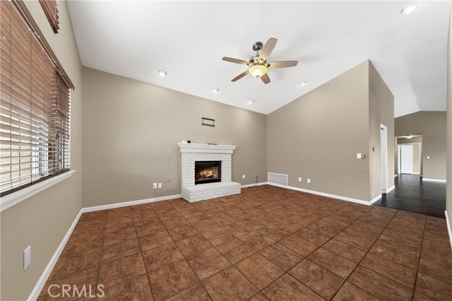 Detail Gallery Image 11 of 53 For 1279 Park, San Jacinto,  CA 92583 - 4 Beds | 2/1 Baths