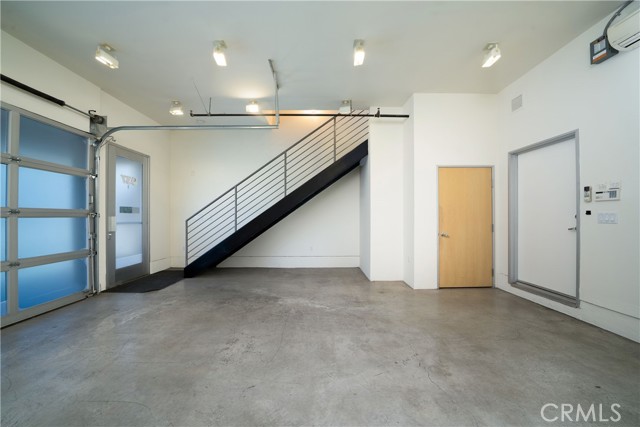937 E Santa Ana Boulevard, Santa Ana CA: https://media.crmls.org/medias/177d2716-8e02-456e-a857-f583bf1b6e78.jpg